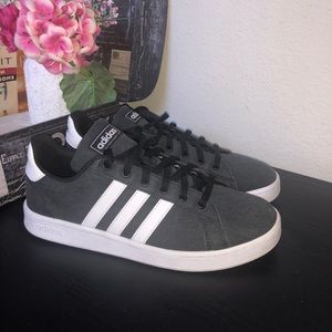Adidas Canvas Grand Courts